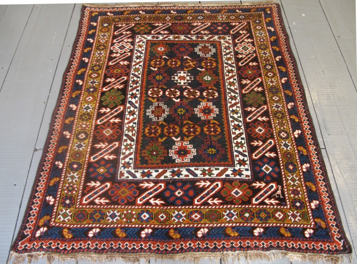 Chi-Chi Rug, Eastern Caucasus