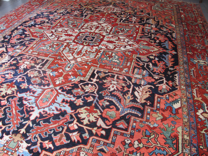 Grand Heriz Carpet