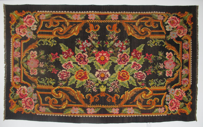 Moldovan Floral Kilim