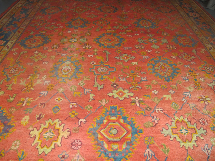 Spectacular Oushak Carpet