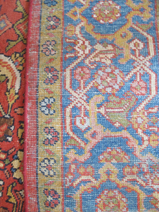 Mahal Carpet