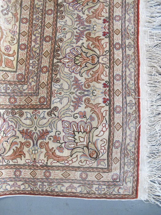 Fine Silk Kayseri Carpet with Gold Thread