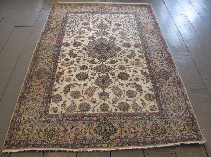 Fine Part-Silk Isfahan Rug