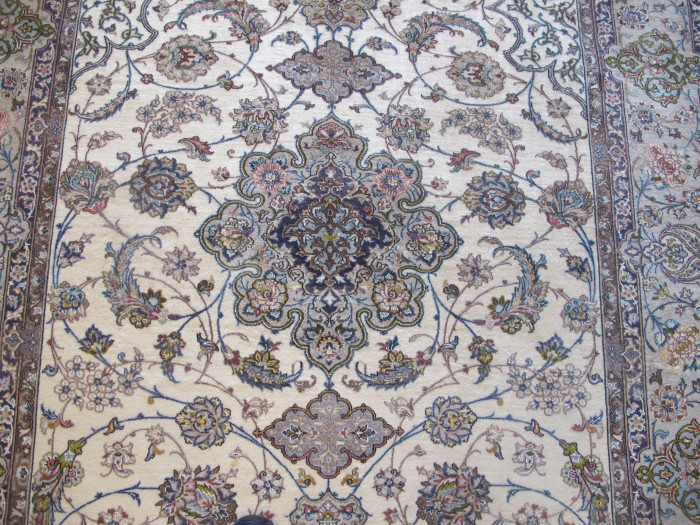 Fine Part-Silk Isfahan Rug