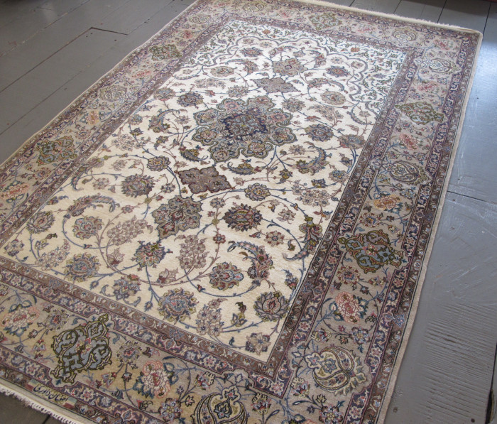 Fine Part-Silk Isfahan Rug