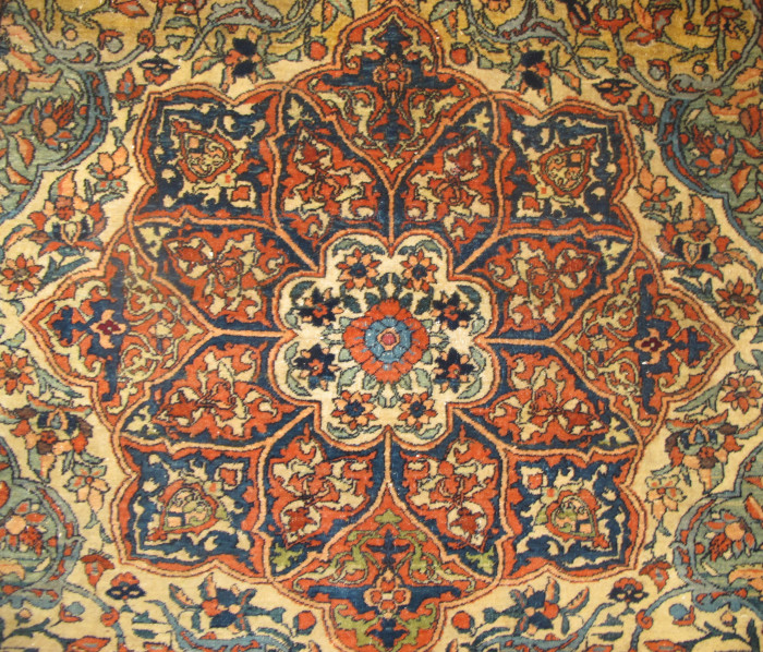 Fine Isfahan Rug