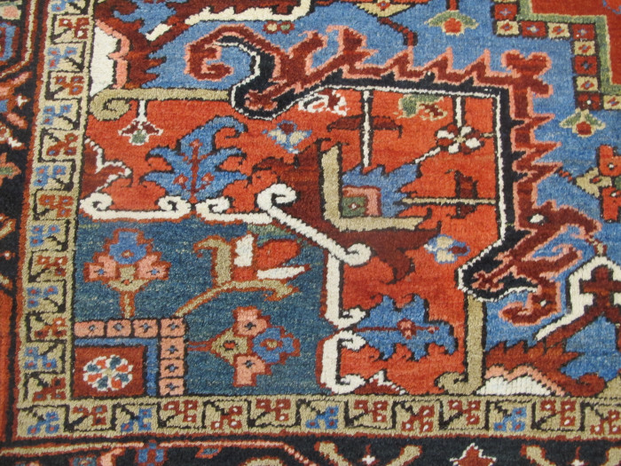 Cheerful Heriz Carpet