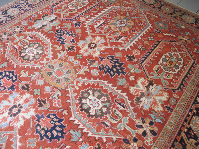 Handsome Heriz Carpet