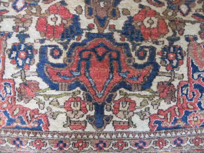 Fine Isfahan Rug