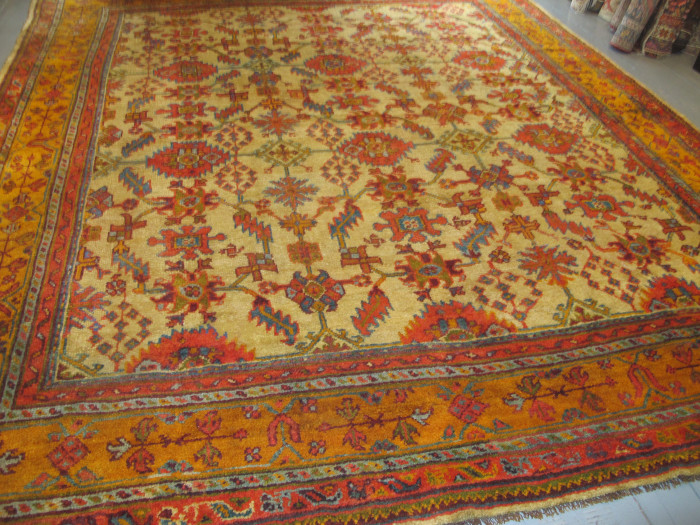 Oushak Carpet